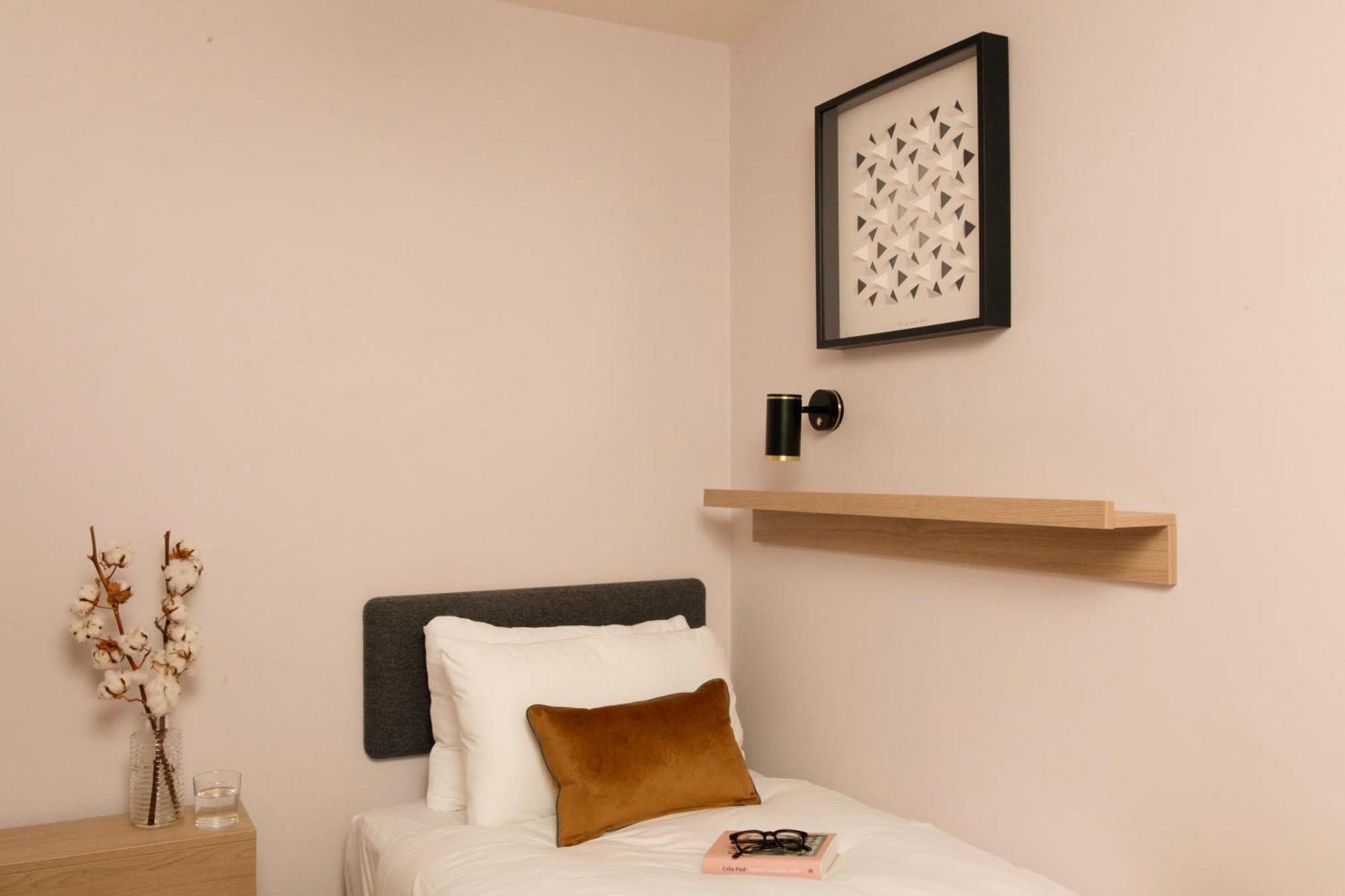 Aparthotel Bob W Holland Park Londra